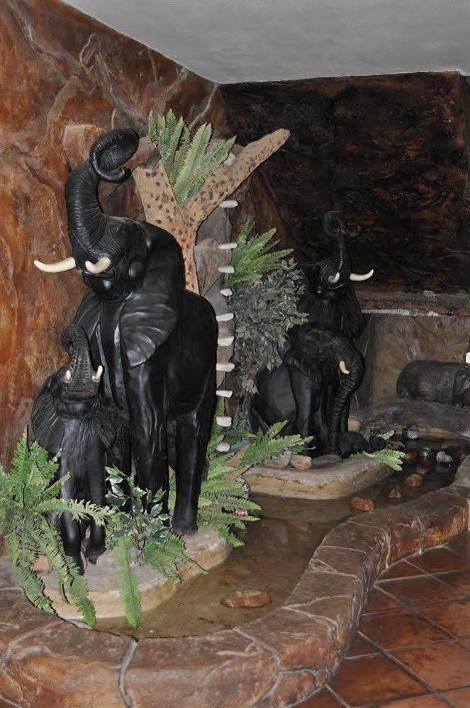 Ivory Tusk Lodge Tzaneen Exterior photo